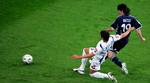 Det argentinske stjernefrø Lionel Messi scorer mod Serbien-Montenegro. Argentineren ventes at starte inde i dagens storkamp ved VM mellem Holland og Argentina. - Foto: AP 