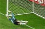 Portugals Manniche jubler efter at have bragt sit hold foran. - Foto: AP 