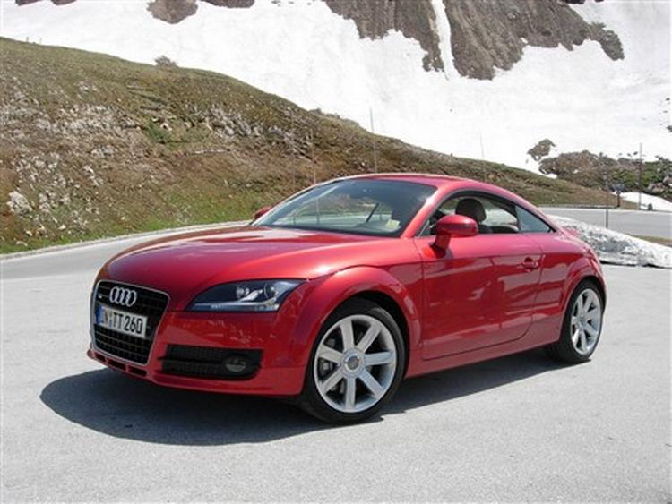 Den nye Audi TT, her næsten på toppen af Gross Glockner-passet i Østrig. Foto: Allan Graubæk 