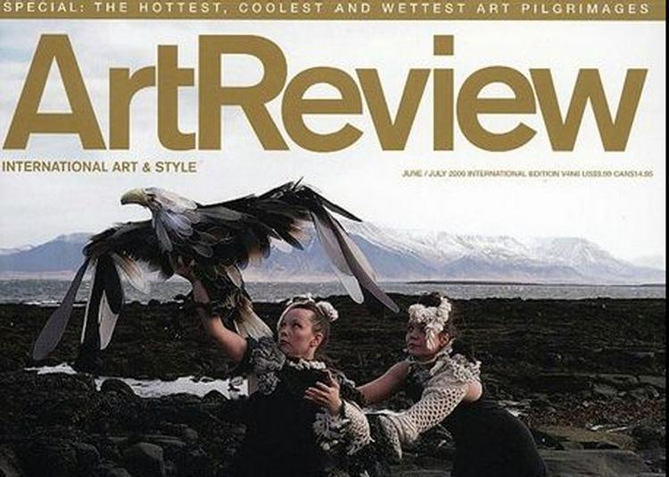 MAGASINER OVERALT. Her er det 'ArtRewiev'. 
