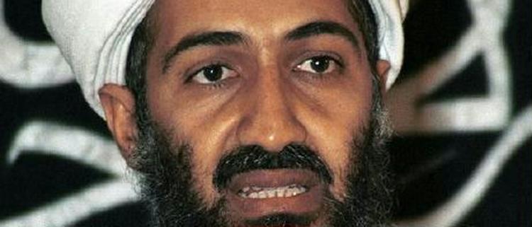 Osama bin Laden siger på et nyt videobånd, at krigen vil fortsætte i Irak - Arkivfoto: AP 