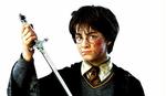DET STORE SPØRGSMÅL. Det er yderst sjældent, at en forfatter tager livet af sin hovedperson. Men J.K. Rowling svarer temmelig kryptisk på spørgsmålet om, hvorvidt Harry Potter overlever bind 7. - Foto: Warner Bros. 