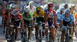 Jimmy Casper kom over målstrgen som den første efter den 184,5 kilometer lange etape. - Foto: AP 