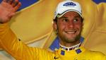 Tom Boonen agter at forsvare sin gule trøje i et par dage endnu. - Foto: AP 