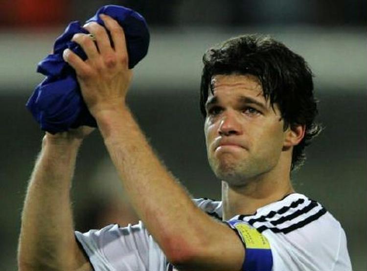 Den tyske anfører Michael Ballack var grædefærdig efter nederlaget til Italien. - Foto: AP. 