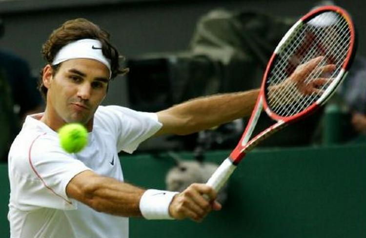 Roger Federer fra Schweiz tabte sidst på græs i 2002 til Mario Antic. I dag tog han revanche mod kroaten. - Foto: AP 