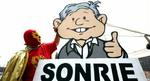 'Smil', står der på spansk på plakaten, som den meksikanske bryder har sat op på dagen for optælling af de sidste stemmer i Mexico. Plakaten forestiller venstrefløjpartiets kandidat Obrador, som foreløbig ligner taberen. - Foto: AP 
