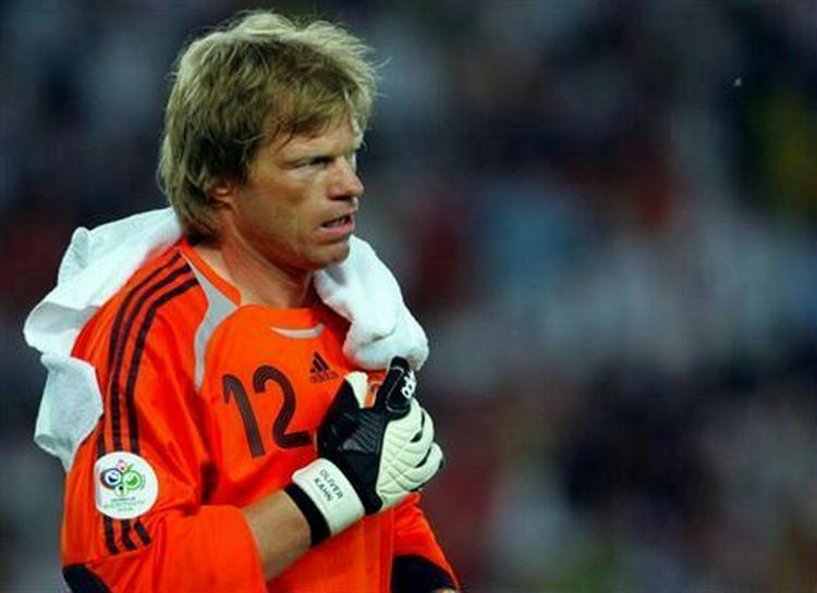 Oliver Kahn har valgt at stoppe som målmand for det tyske landshold - Foto: AP 