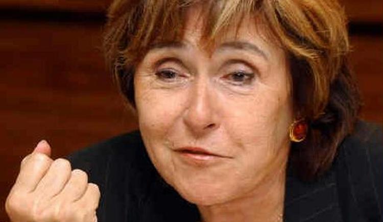 Edith Cresson får lov at beholde sin pension, på trods af en stor korruptionsskandale - Foto: AP 