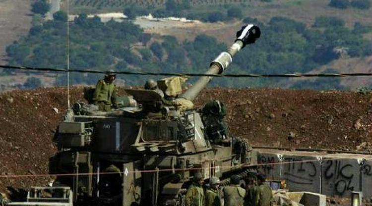 Den israelske ministerpræsident Ehud Olmert tolker, de libanesiske bortførelser og angreb som krigshandlinger - Foto: AP 