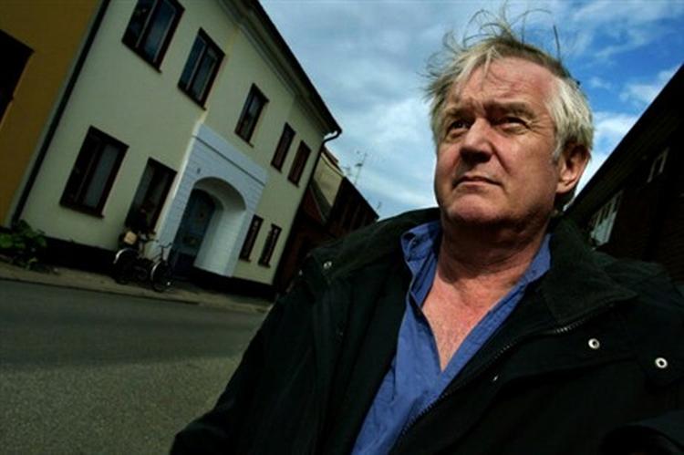 Henning Mankell har med sine romaner sat den svenske by Ystad på verdenskortet.   Arkivfoto: Lars Poulsen 