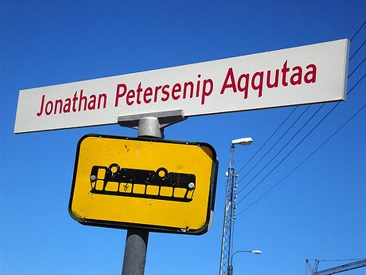 PETERSENIP. Dansk -sen navn peppet op på grønlandsk.   Foto: Christian Graugaard 
