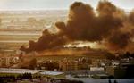 Røg vælter fortsat op fra lufthavnen i Beirut, der har været mål for flere israelske angreb. - Foto: AP 
