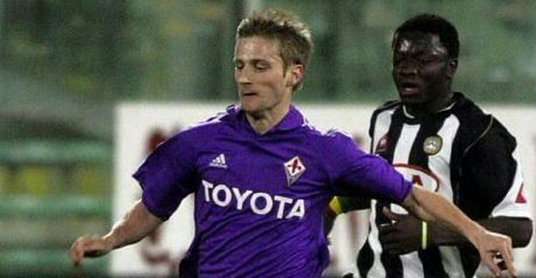 Martin Jørgensens klub Fiorentina rykker ned i Serie B og begynder sæsonen med minus 12 point. - Foto: AP 