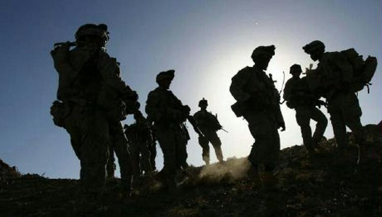Den internationale styrke i den sydlige del af Afghanistan er i særligt grad udsatte for angreb. - Foto: AP 