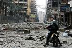 I Beirut er priserne på mad, medicin og andre fornødenheder steget med op til hundrede procent. - Foto: AP 