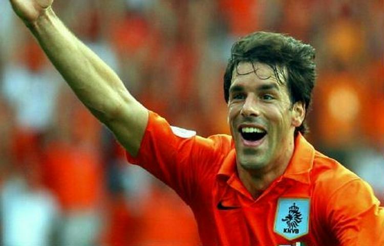 Ruud van Nistelrooy havde problemer i United i sidste sæson, så et skifte kan være løsningen. - Foto: AP 