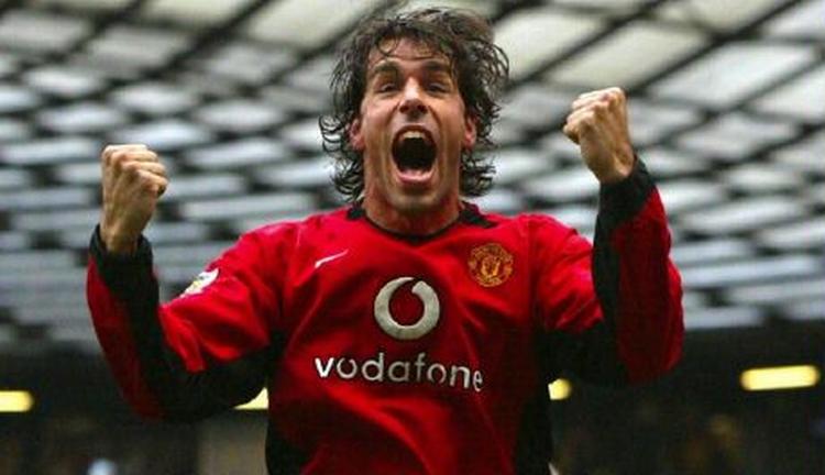 Den hollandske stjerneangriber Ruud van Nistelrooy er blevet presset ud af Manchester United. Nu har målmageren skrevet under på en kontrakt med Real Madrid. - Arkivfoto: AP 