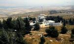FN's kontrolpost ved Khiam i det sydlige Libanon blev måske brugt som skjold mod israelske angreb af Hizbollah. Israelske bomber ødelagde kontrolposten og dræbte fire FN-observatører. - Arkivfoto: AP 