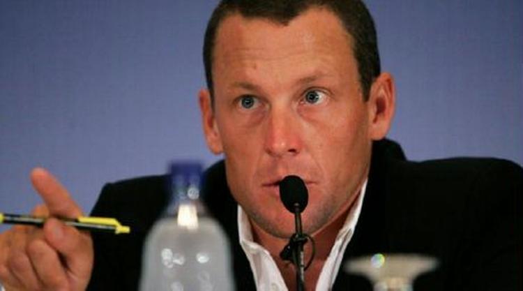 Lance Armstrong siger til BBC, at Floyd Landis skal kæmpe hårdt for at bevise sin uskyld, også selv om det kan være hårdt. - Foto: AP 