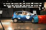 Et alvorligt smæk til Chevrolet Kalos. 'Føreren' i denne crashtest slår hovedet mod rattet. Foto: Euro NCAP 
