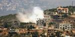 Granater slår ned i byen Aita ash-Shaab i det sydlige Libanon under israelske angreb i dag. - Foto: AP 