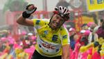 Det er første gang, Jens Voigt vinder etapeløbet på sin hjemmebane. Her kører han over målstregen efter sjette etape. - Foto: AP 