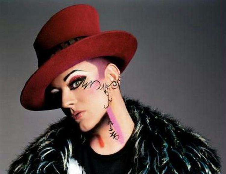 Boy George vil hellere holde mode- og makeup-workshops end samle affald i New Yorks gader, når han skal aftjene sin samfundspligt. - Arkivfoto: AP. 