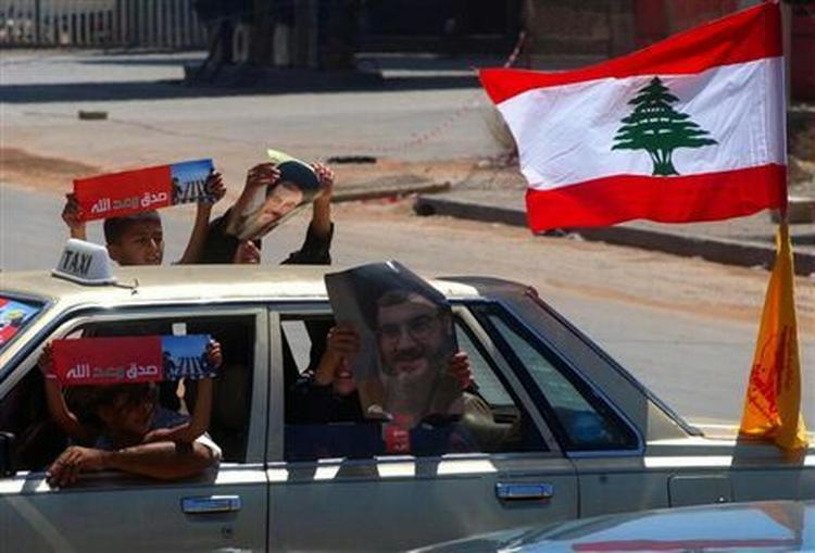 Hassan Nasrallahs tale blev med jubel flere steder i Beirut. - Foto: AP 