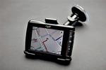Den nye Mio C710 er på visse punkter ringere end forgængeren. Billedet er taget i et indendørs studie, hvor GPS'en ikke kører 100 procent. Derfor ses den famøse fartmåler ikke her. Foto: Mette Duedahl 