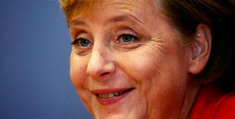 Angela Merkel på pressemødet, hvor hun slog fast, at Tysklands økonomi er i stærk bedring. - Foto: AP 