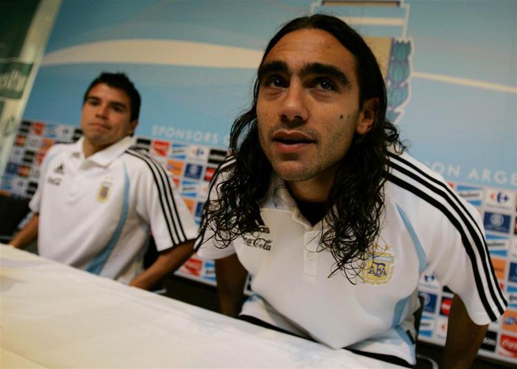 Den argentinske landsholdsanfører Juan Pablo Sorin skal de kommende tre år spille i Hamburger SV. 