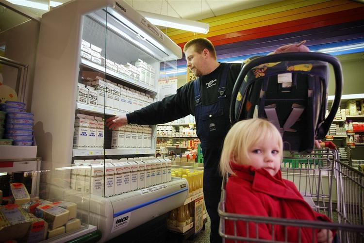 Når ingen har råd til at bo i København, og ikke har lyst til at pendle fra resten af Sjælland, går det ud over servicen i de københavnske butikker. 