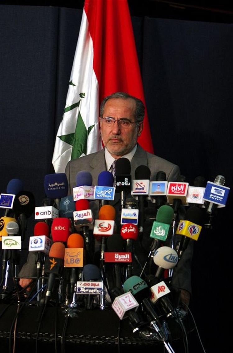 Ved et pressemøde i dag meddelte iraks nationale sikkerhedsrådgiver, Mowaffak al-Rubaie, at Al-Qaedas næstkommanderende er fanget. 