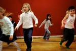 Børnene her på Korsager skole er aktive. Men generelt er danske børn i dårlig form. 