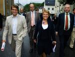 Lederen af Folkpartiet Lars Leijonborg (th) mærker nu spionssagen snige sig ind på partiets troværdighed. 
