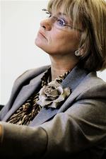 Pia Kjærsgaard mener, der er behov for at sætte moskeer under lup, da vi ikke forstår, hvad der bliver sagt. 