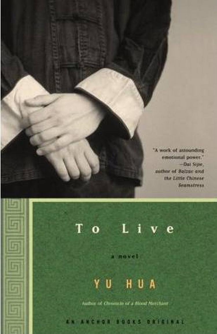 'TO LIVE'. Yu Huas roman bag Zhang Yimous film af samme navn, der i 1994 vandt juryens store pris i Cannes 