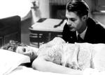Mand og kone. Marcello Mastroianni er filminstruktøren Fellinis alter ego i 8½; Anouk Aimée er hans bedragede hustru. – Foto: fra filmen 