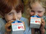Flere og flere børn drikker minimælk i skolen. Alligevel giver EU kun 20 øre i støtte til en kvart skummet, mens en sød får hele 35 øre. 