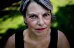 Jane Pape er hovedperson i den formentlig første principielle retssag  mod kosmetikproducenten L’Oréal, hvis hårfarve hun fik kraftig allergi af. – Foto: Martin Bubandt Jensen 
