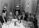 Vi fik det aldrig at vide i tv-serien, men Matadors Tante Møghe hedder formentlig Wilhelmine Edvarda til fornavn. Her er hun fotograferet til sin 100-års fødselsdag. Eller var det kun 90? 