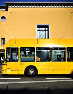 Med tysk statsstøtte. Langt de fleste offentlige busser i Danmark er leaset i Tyskland for at undgå at betale moms til den danske statskasse. 