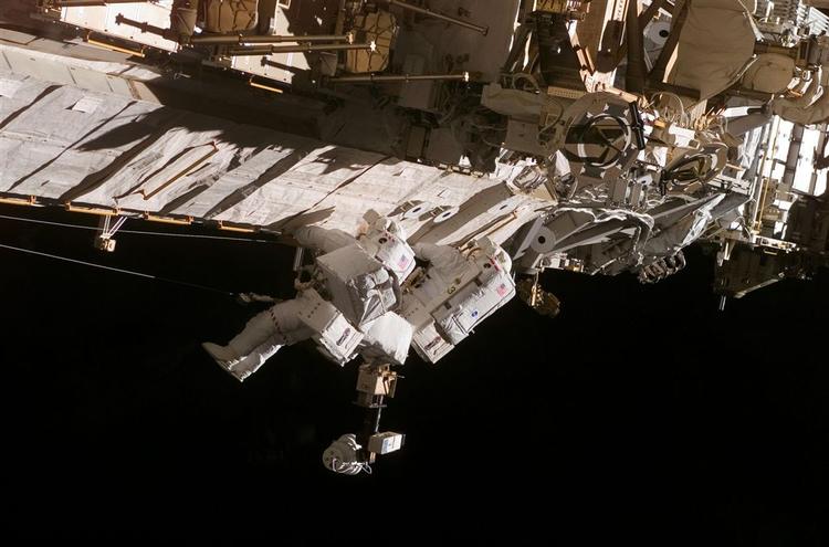 I fremtiden skal der kunne handles, hvis en astronaut får en hjerneblødning. 