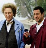 Godt hår. Christopher Walken er ikke kræsen i sit rollevalg. I 'Click', der har premiere i dag, spiller han en mystisk mand, der udstyrer Adam Sandler med en fjernbetjening, så han bedre kan håndtere sit liv. - Foto fra filmen