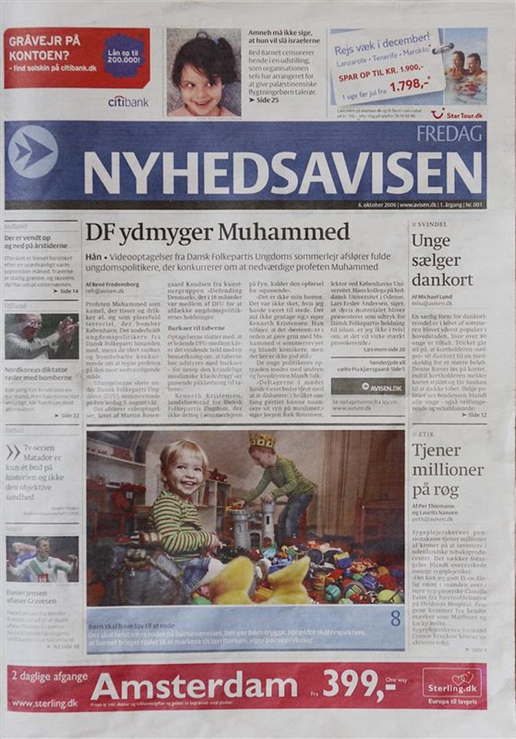 Den absolut første version af Nyhedsavisen kom på gaden i dag. 