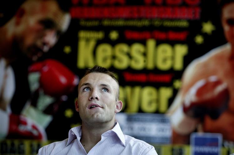Mikkel Kessler skal kæmpe både for sig selv og for Mogens Palle på lørdag. 