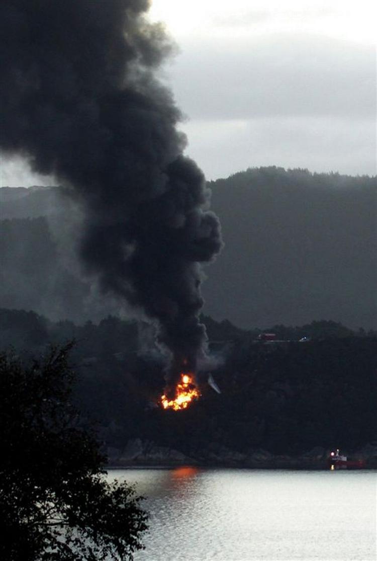 Der var en dansker om bord på det havarerede fly, som brød i brand i Stprd Lufthavn ved Bergen i Norge. 