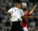 Det blev til flere alvorlige sammenstød mellem Tyskland og Englands ungdomslandsholdsspillere. Kampen endte 2-0 til England. 