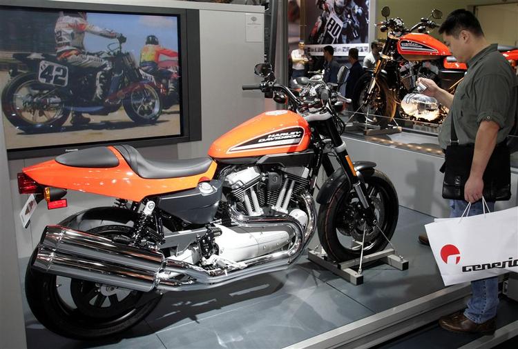 Inspirationen til denne Harley Davidson XR 1200 kommer fra dirt track-banerne. 